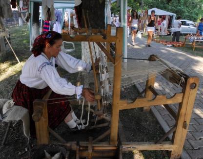 Români, unguri, cehi, slovaci, germani şi romi îşi vor prezenta tradiţiile la Zilele Europene ale Patrimoniului